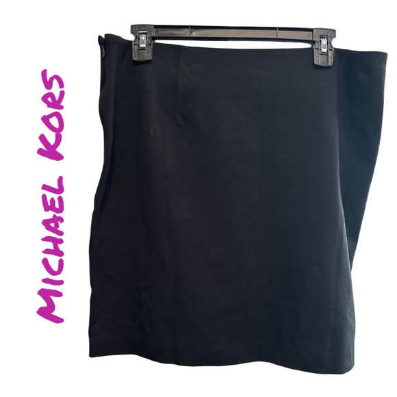 MICHAEL KORS Women's Black Skirt with Front Slit and Gold MK Buttons. - Picture 3 of 7